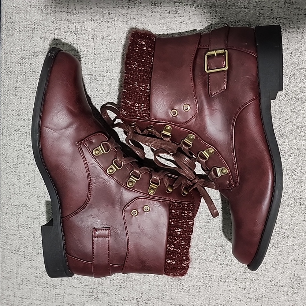 Burgundy Boots (10)